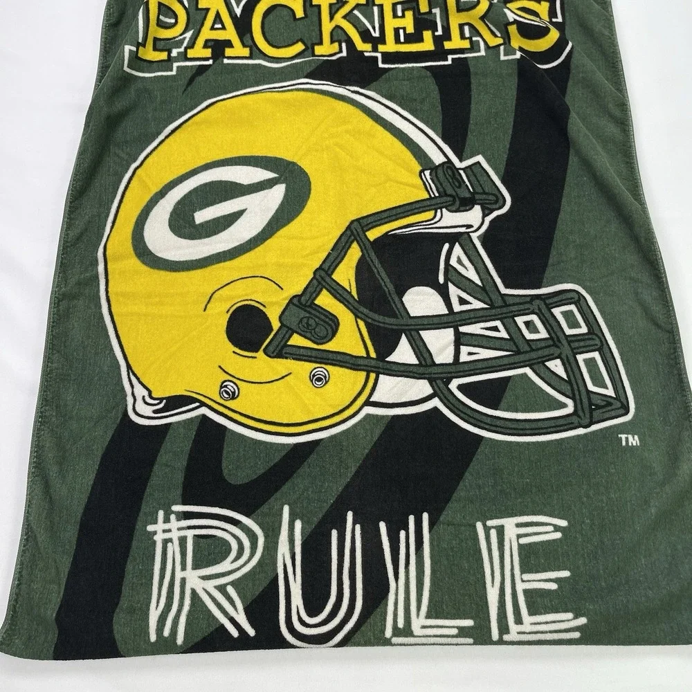 Vintage NFL Green Bay Packers 1996 Beach / Pool Towel RARE